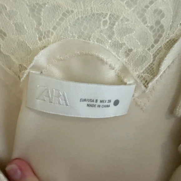 Zara ZW COLLECTION ASYMMETRIC LACE DRESS cream - Picture 5 of 7